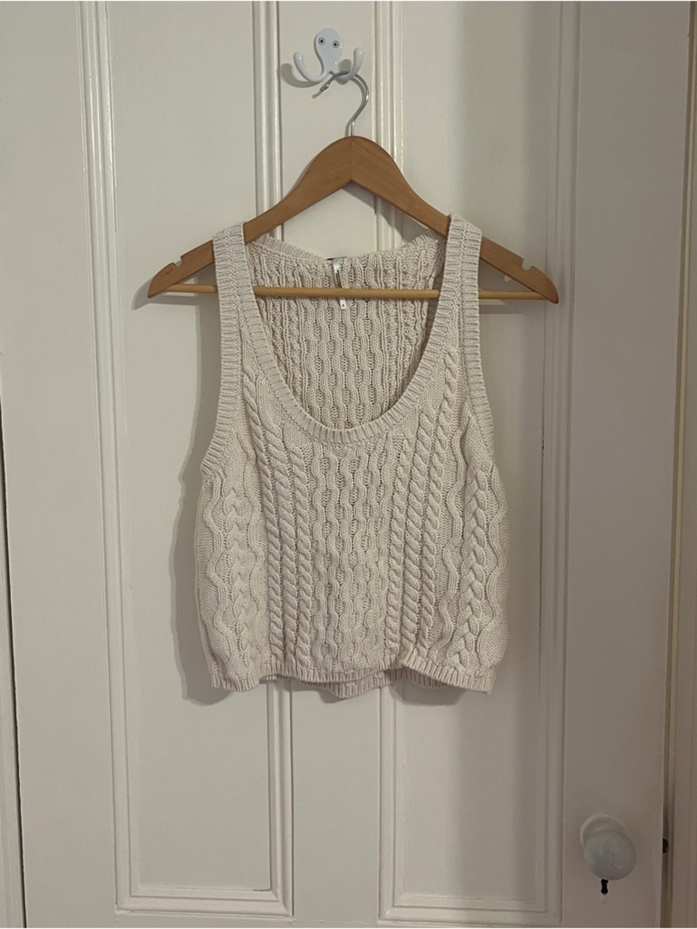 Free People EUC High Tide Cable Tank Top Size Small - Picture 1 of 6